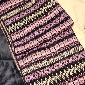 Talbots Blue And  Purple Metallic Knit Scarf. Nwt